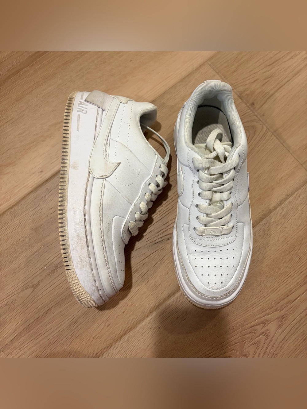 NIKE — Air Force Jester